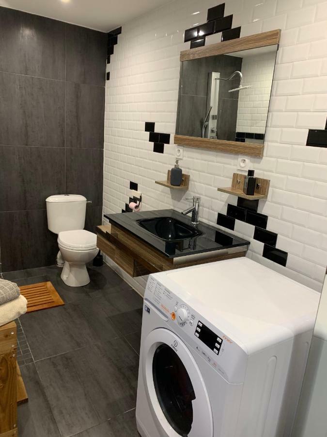 Appartement Neuf Tt Confort - Terrasse Ensoleillee Borgo  Eksteriør bilde